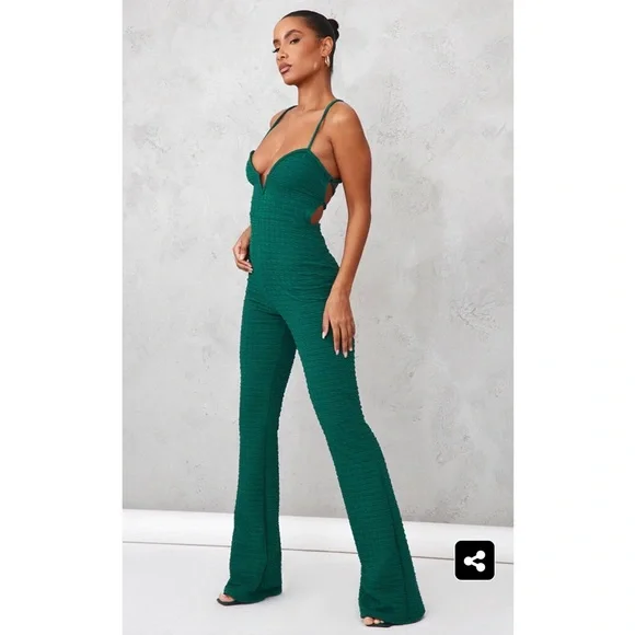 Pretty Little Thing Emerald Green Textured V Bar Lace Back Flared Jumpsuit - Picture 2 of 6